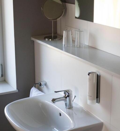 스탠다드 룸, Schlüter Hotel & Restaurant