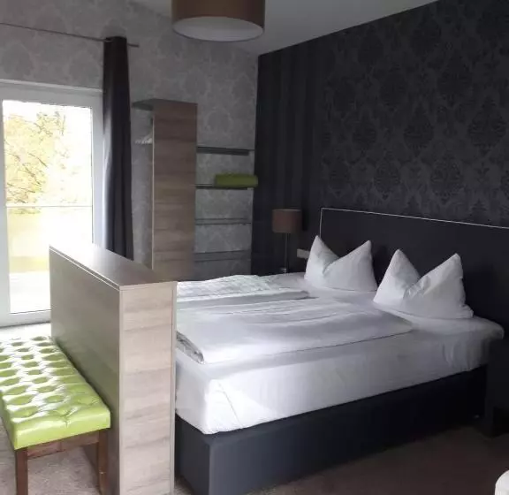 スタンダードルーム, Seehotel Losheim