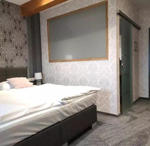 レイクビュースタンダードルーム, Seehotel Losheim