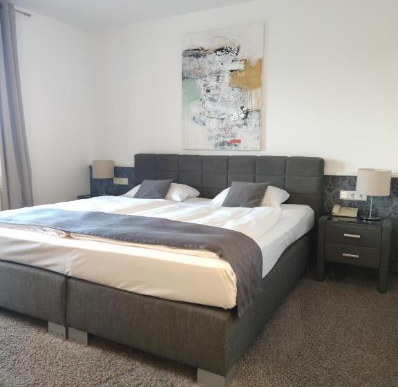 Номер Стандарт Вид на Озеро, Seehotel Losheim