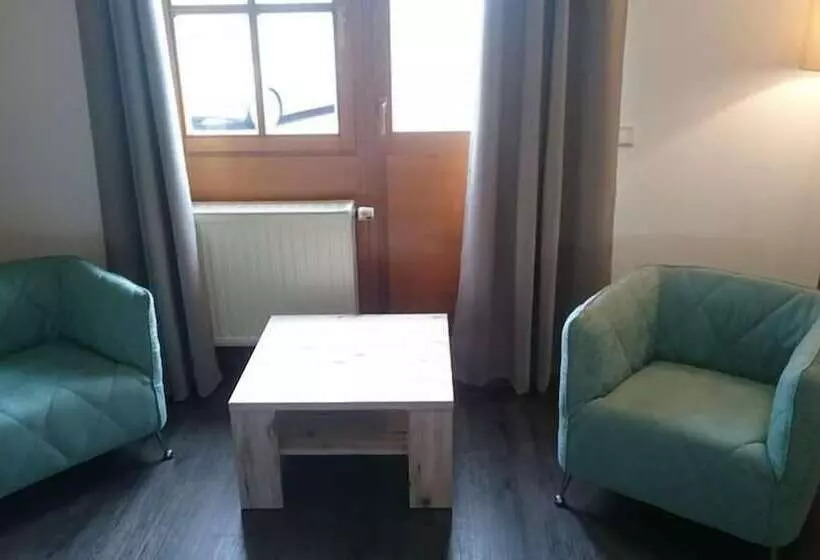 スタンダードシングルルーム, Seehotel Losheim