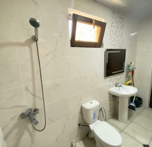 اتاق استاندارد, Andro S Guesthouse