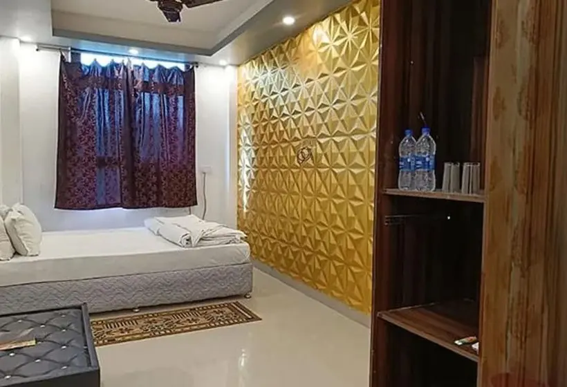 Deluxe-huone, Fabhotel Buddha Saalt