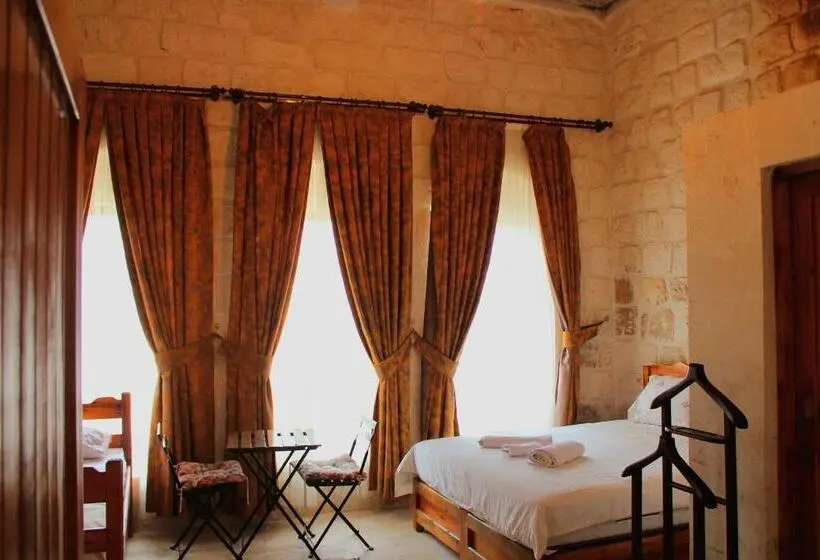 キングサイズベッドのスイートルーム, Mons Masius Boutique Hotel Teras