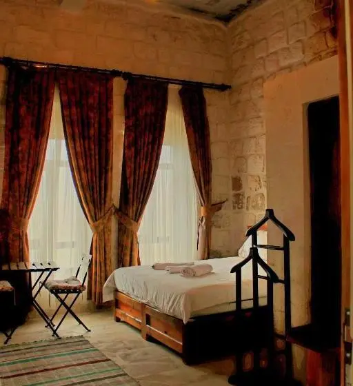 キングサイズベッドのスイートルーム, Mons Masius Boutique Hotel Teras