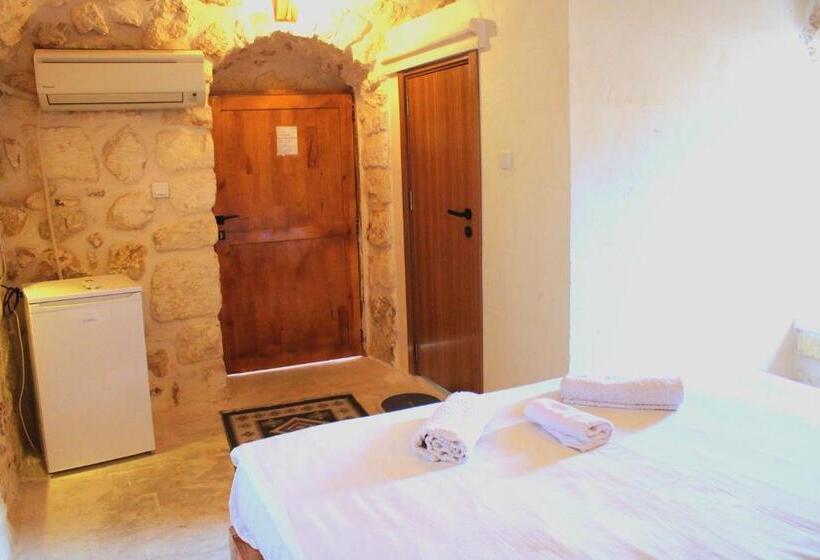 디럭스 룸, Mons Masius Boutique Hotel Teras