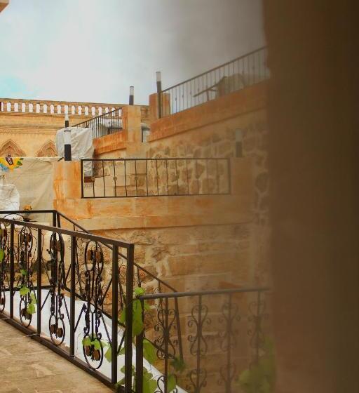 标准三人间, Mons Masius Boutique Hotel Teras