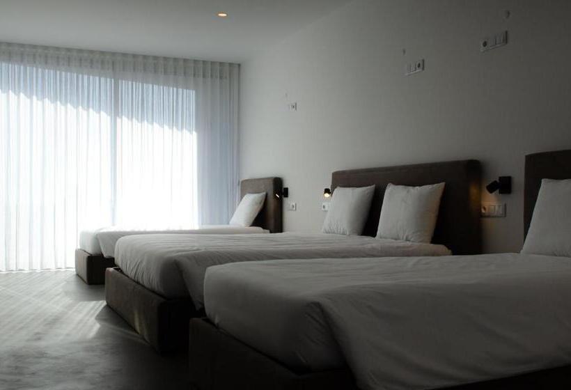 מיטה בחדר משותף, Marinhas Bed & Breakfast