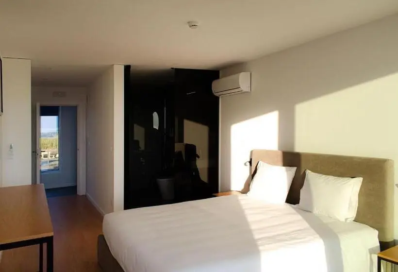 オーシャンビュースタンダードルーム, Marinhas Bed & Breakfast