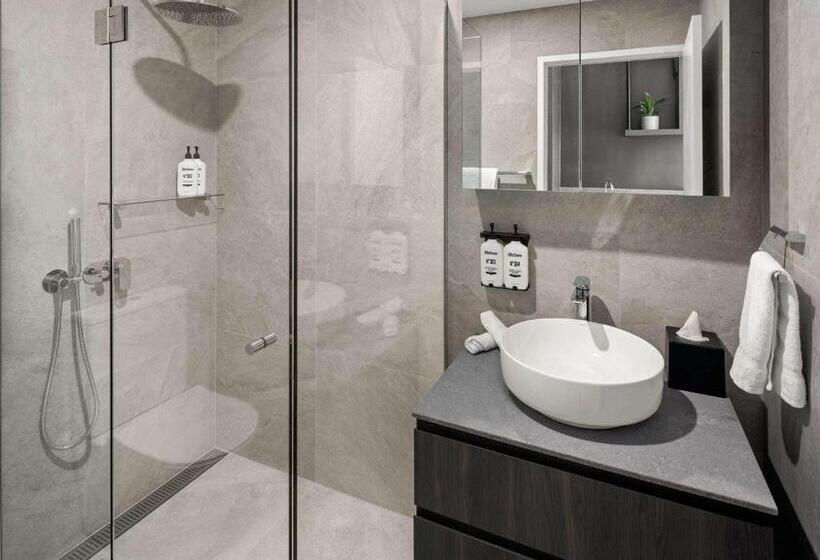 חדר סטנדרט עם מיטת קינג, The Sebel Canberra Campbell