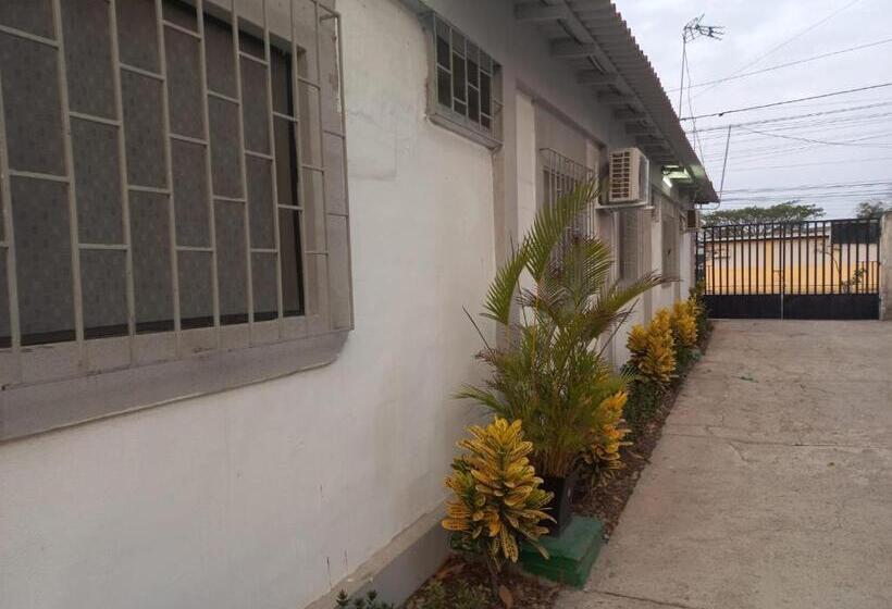 سوییت, Habitación Suite Sencilla Playas