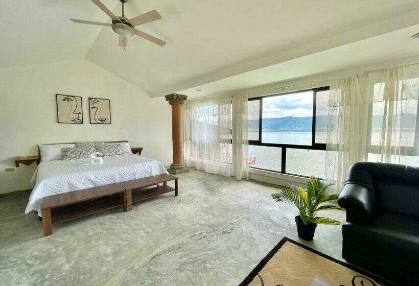 Suite with lake view, Casa Prana, Coatepeque