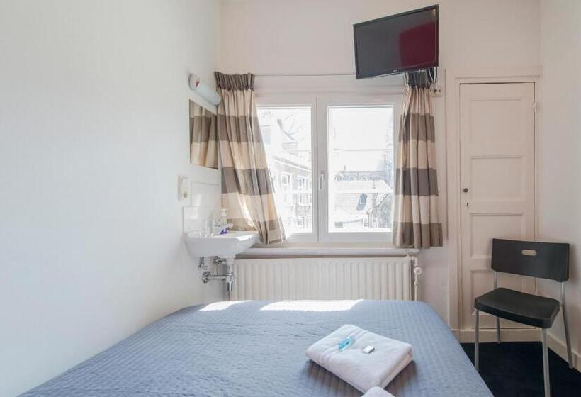 Номер Economy с общей ванной комнатой, B&b De Hofnar Maastricht