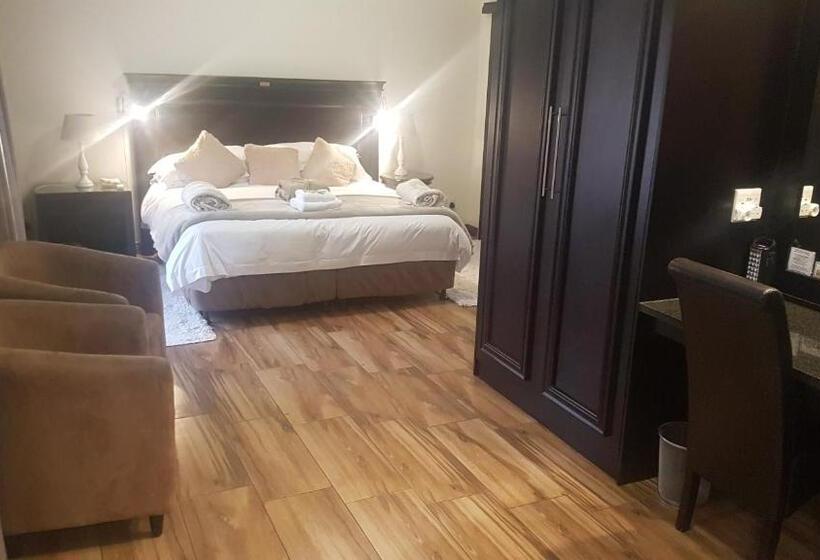 豪华房间, Cornerstone Guest Lodge