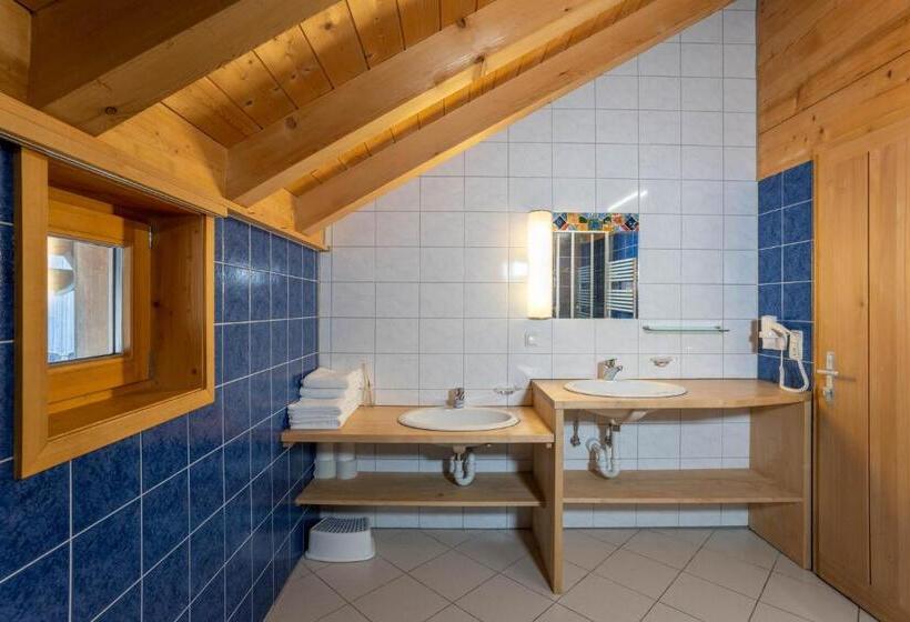 خانه 4 خوابه, Nigschhof