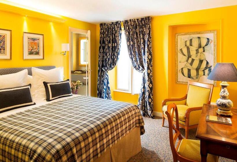 コンフォートルーム, Hôtel Le Relais Des Halles