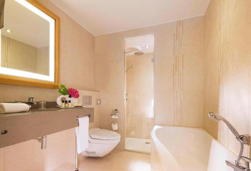 スーペリアールーム, Hôtel Le Relais Des Halles