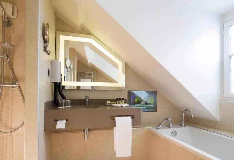 Suite, Hôtel Le Relais Des Halles