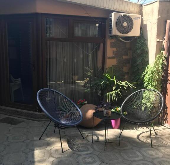 Quarto Estandar Vista Jardim, Meidani Guest House