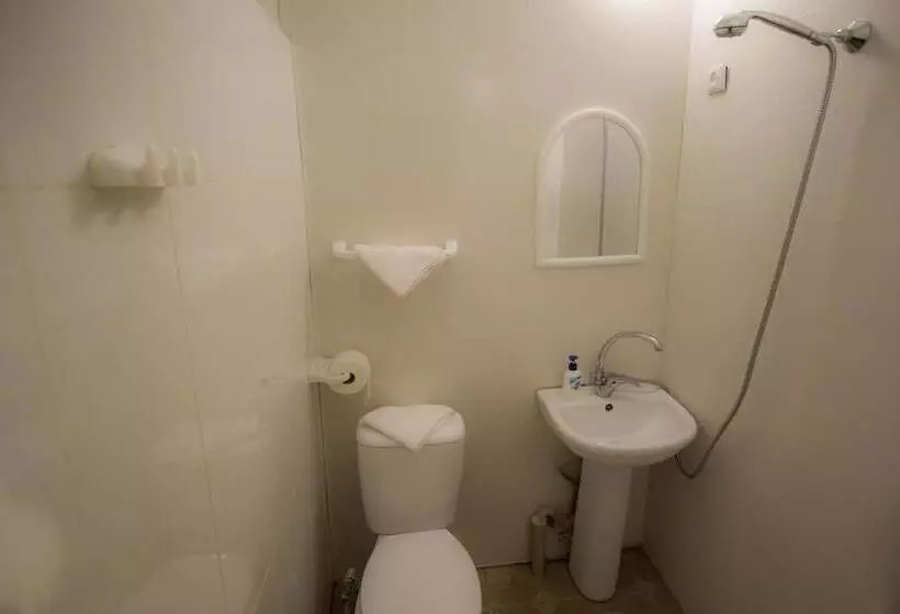 اتاق استاندارد, Meidani Guest House