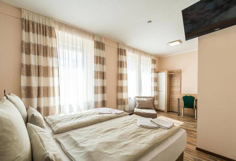 غرفة قياسية, Mettlacher Hof