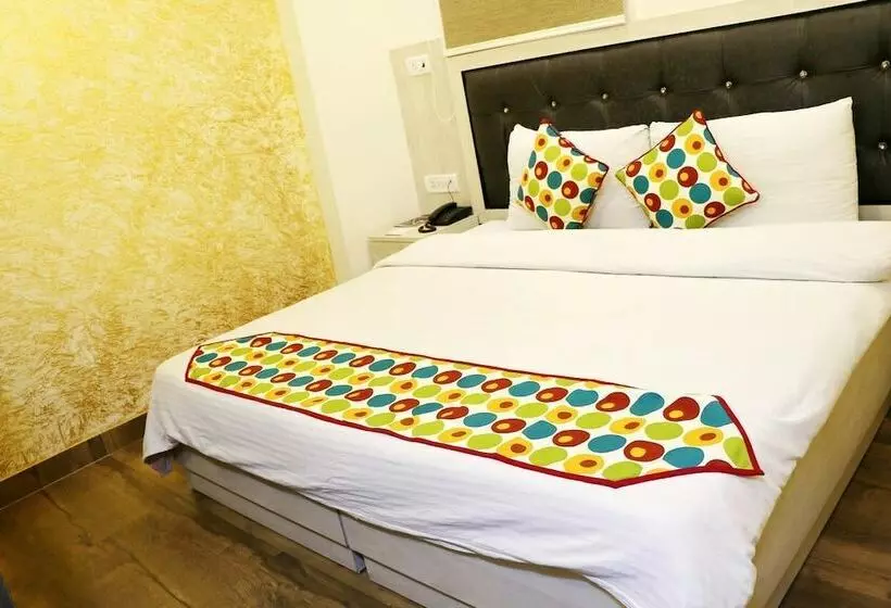 اتاق استاندارد, Pals Inn
