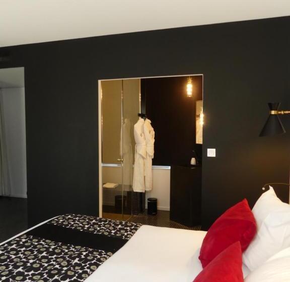 חדר סופריור, Pont Levis  Franck Putelat