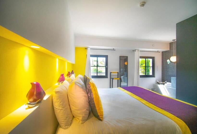 חדר סופריור, Pont Levis  Franck Putelat