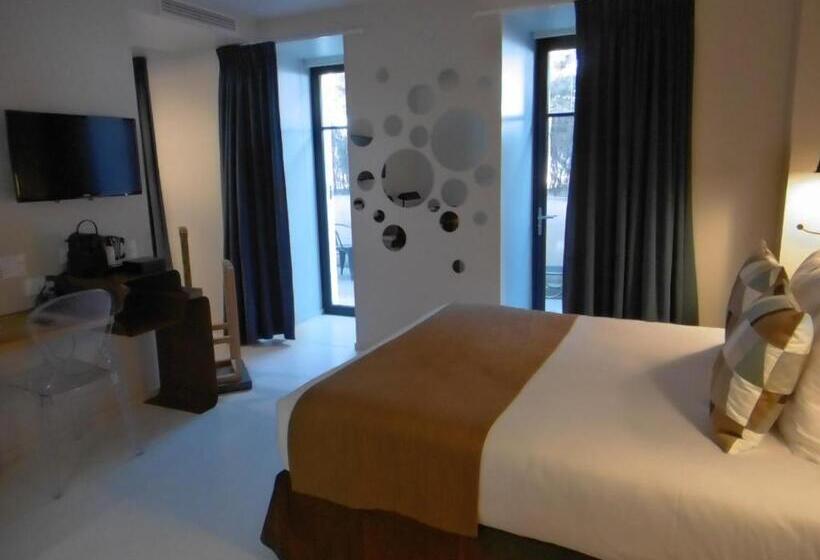 חדר פרמיום, Pont Levis  Franck Putelat