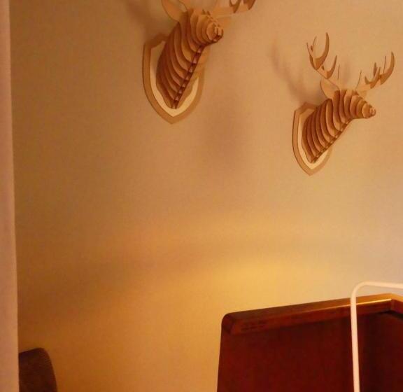 סוויטת ג'וניור עם מסג'ר מים, Pont Levis  Franck Putelat