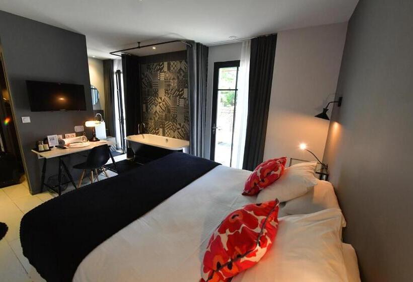 חדר פרמיום, Pont Levis  Franck Putelat