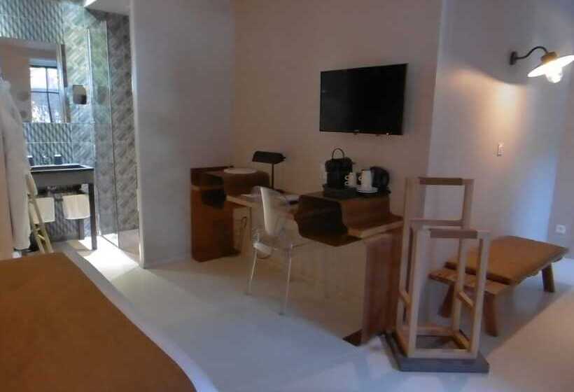 חדר פרמיום, Pont Levis  Franck Putelat