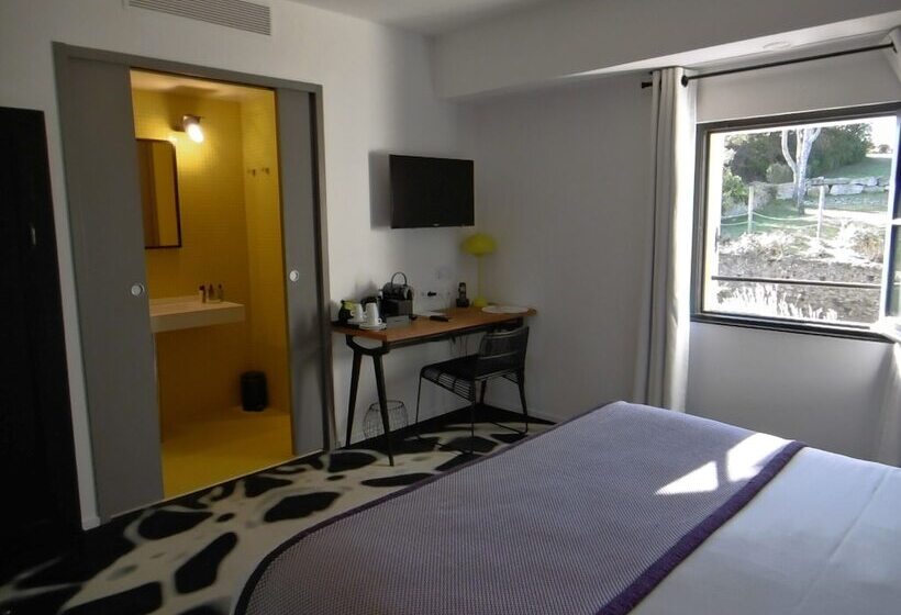 חדר פרמיום, Pont Levis  Franck Putelat