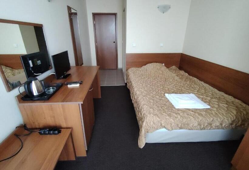 Номер Стандарт Индивидуальный, Sandor