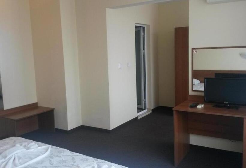 Номер Стандарт, Sandor