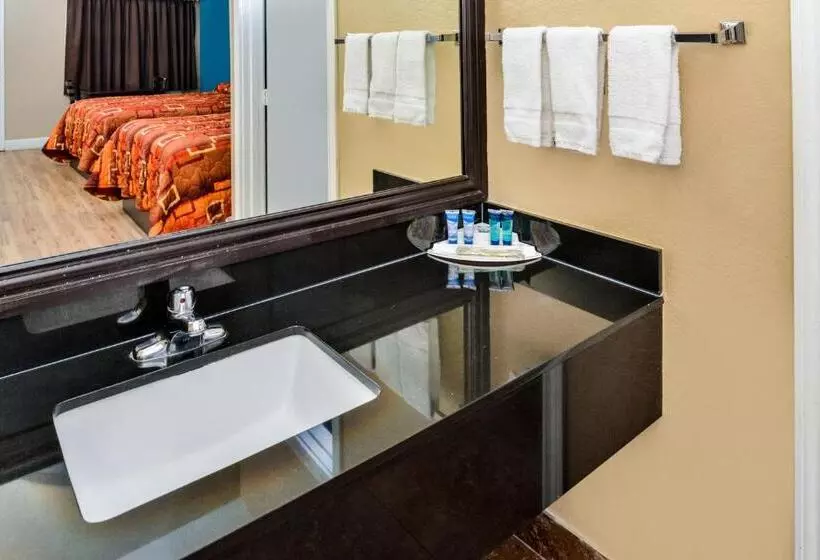 Standard-huone King-vuode, Scottish Inn And Suites Highway Six South