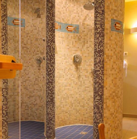 דירת חדר עם נוף לים ומרפסת, & Restaurant Seebrücke