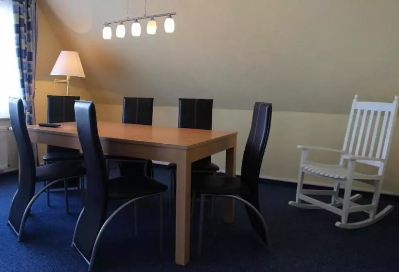 庭の見える１ベッドルームアパートメント, & Restaurant Seebrücke