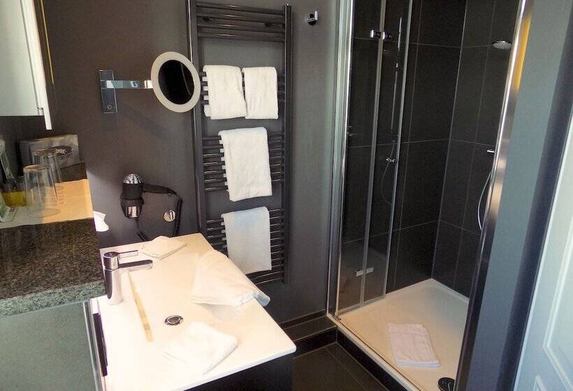 スタンダードルーム, Strandhörn