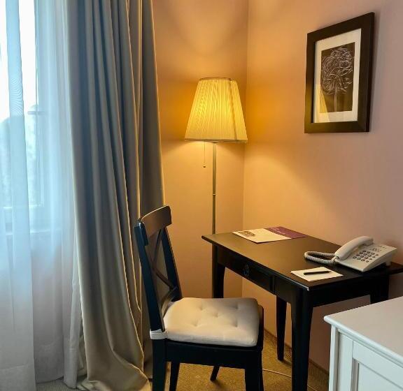 חדר סטנדרט יחיד, Vanilla