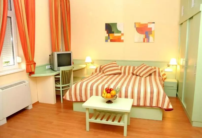 ویلای 1 خوابه, Kalma, Kalma Villa, Apart