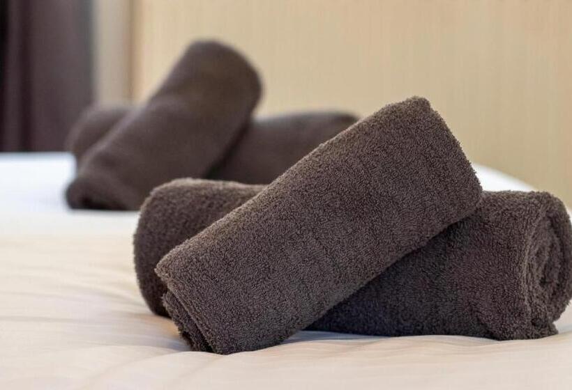 חדר קומפורט, De Heek