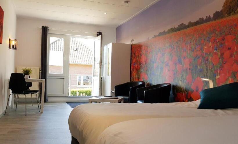 חדר קומפורט, De Heek