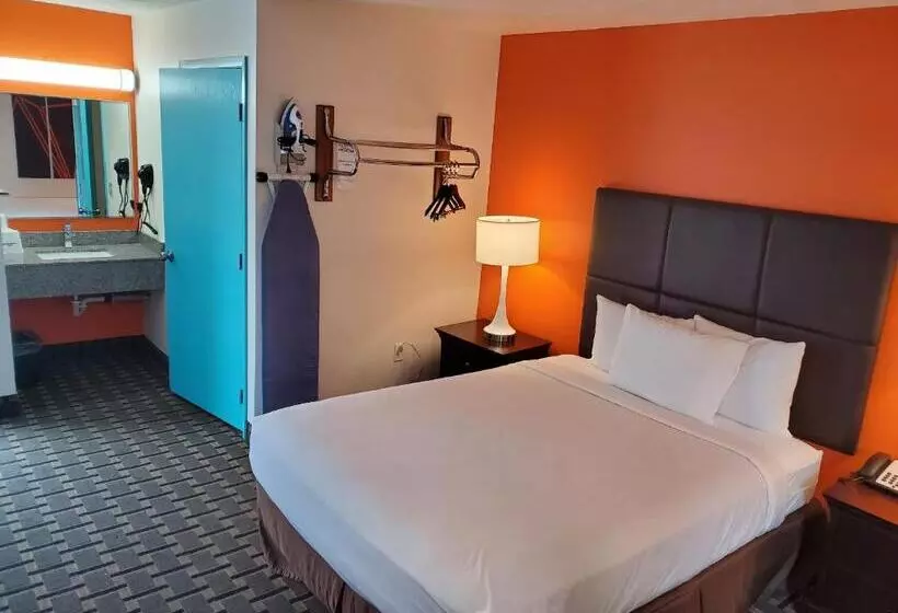 デラックスルーム, Howard Johnson By Wyndham Spokane