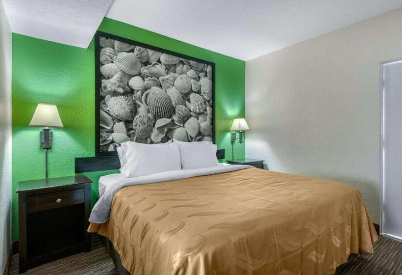 스탠다드 룸 킹사이즈 침대, Quality Inn Daytona Beach Oceanfront