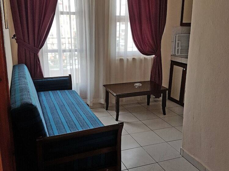 침실 2개 아파트, Palmen Apart