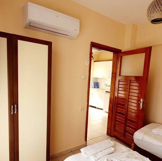 침실 1개 아파트, Palmen Apart