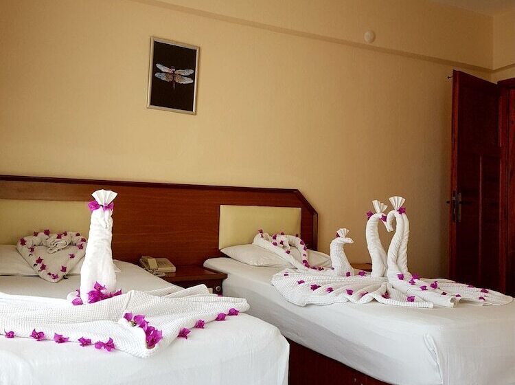 침실 2개 아파트, Palmen Apart