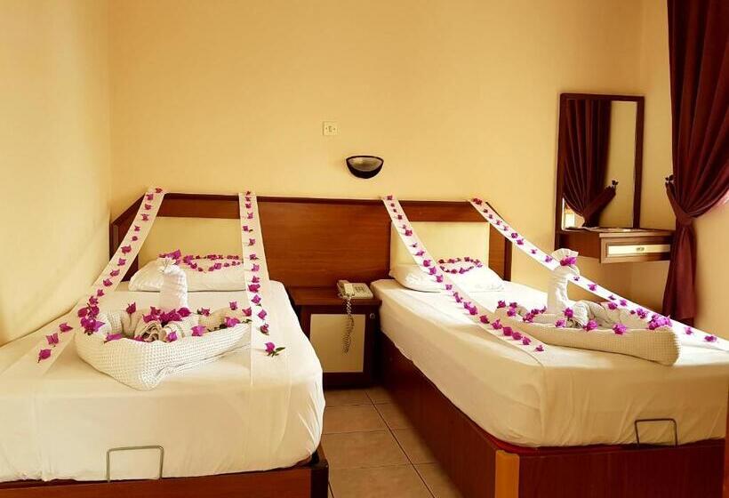 침실 1개 아파트, Palmen Apart