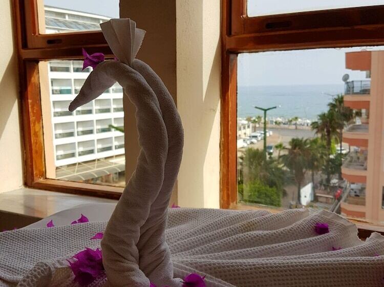 침실 2개 아파트, Palmen Apart